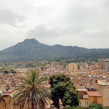 Casa All'Annunziata Termini Imerese Buitenkant foto